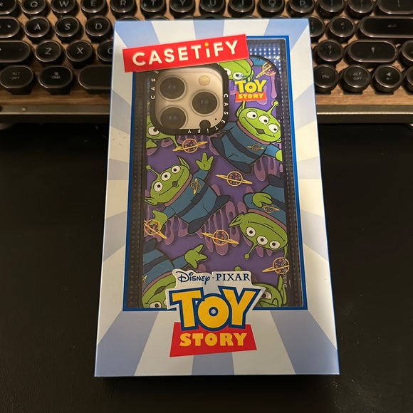 Casetify Cell Phones & Accessories Casetify Iphone 4 Pro Toy Story Case Threeeyes Aliens